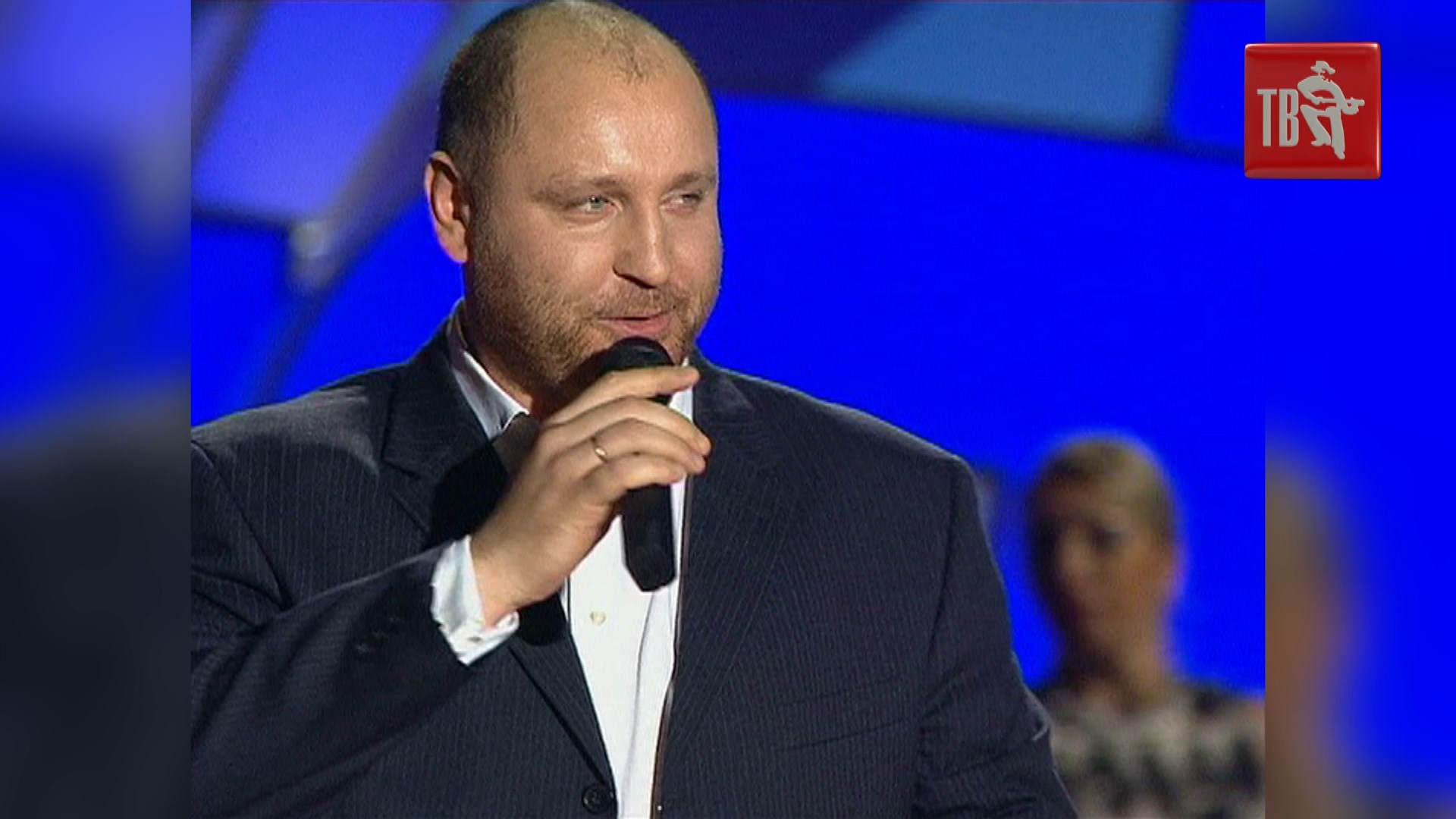 Виталий АКСЁНОВ - ПОДАРКИ ЭР2008_Youtube.mp4_snapshot_00.00_[2025.05.30_13.27.13]